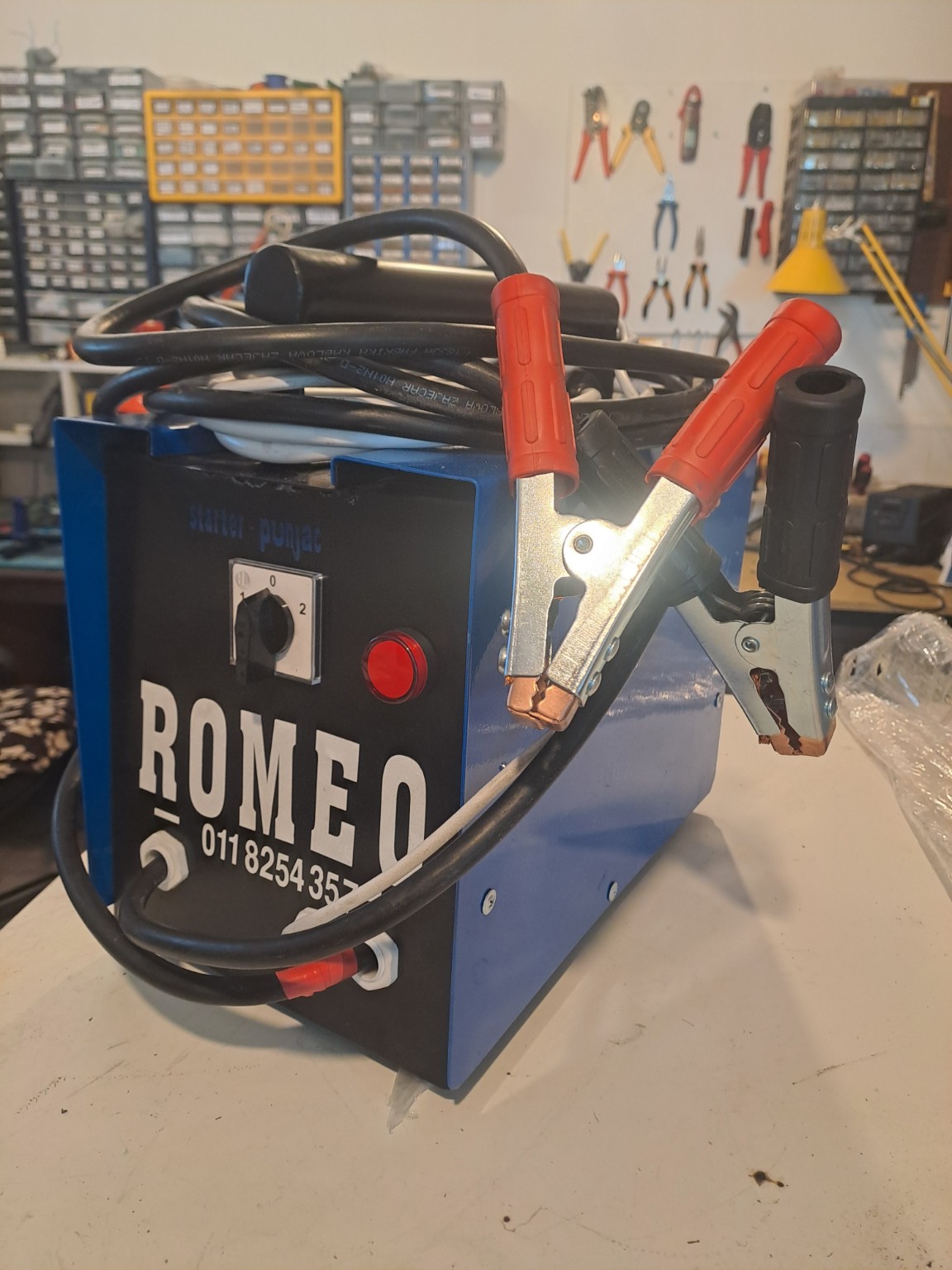 Uređaj iz radionice Elektro Servisa ETAR